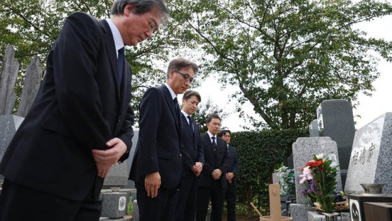 Police apologize at grave of Japanese businessman who was wrongfully arrested and died after long detention