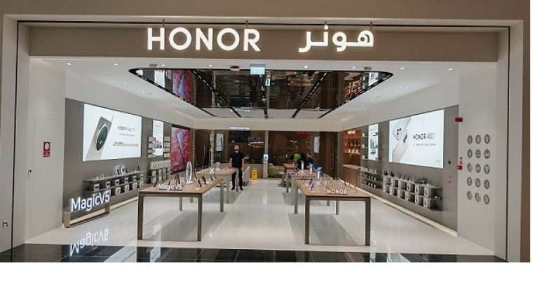HONOR Opens New Experience Store at Al Reem Mall, Abu Dhabi with Grand Opening Celebration on August 29th