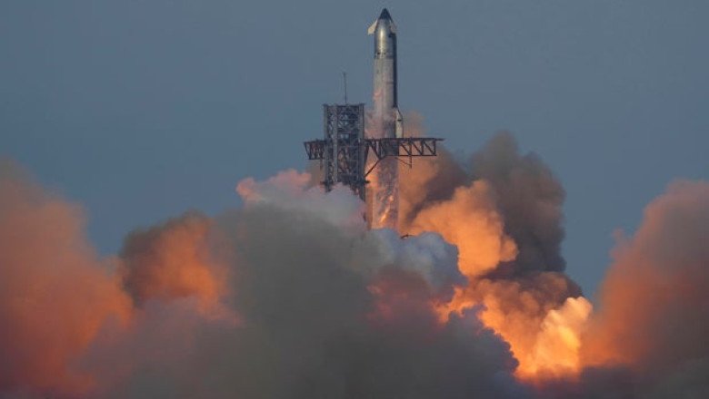 SpaceX launches giant Super Heavy-Starship rocket on critical test flight