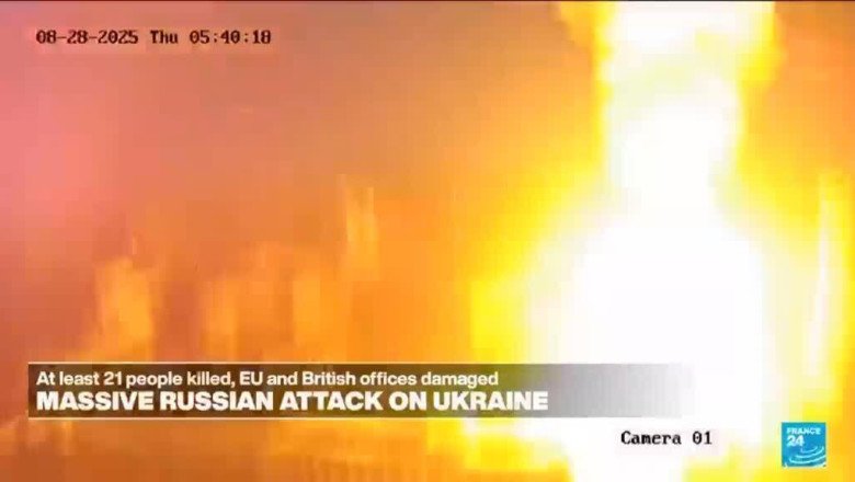 Deadly Russian attack kills 21 in Kyiv