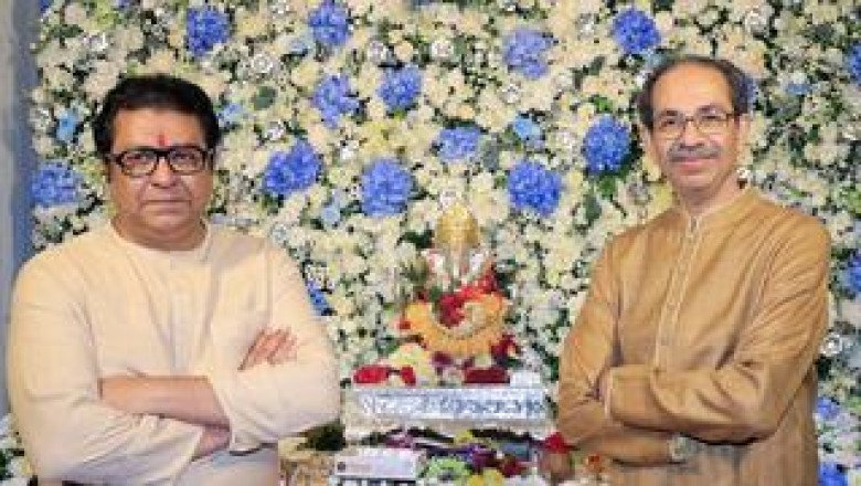 Uddhav visits Raj’s home in Mumbai on Ganesh Chaturthi; Fadnavis also drops in later