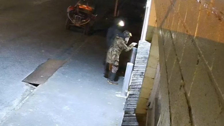 Video appears to show New Zealand fugitive who fled into wilderness with children 4 years ago