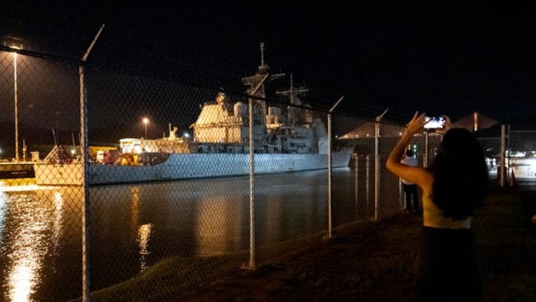 U.S. guided-missile cruiser spotted crossing the Panama Canal after warships deployed to Venezuela