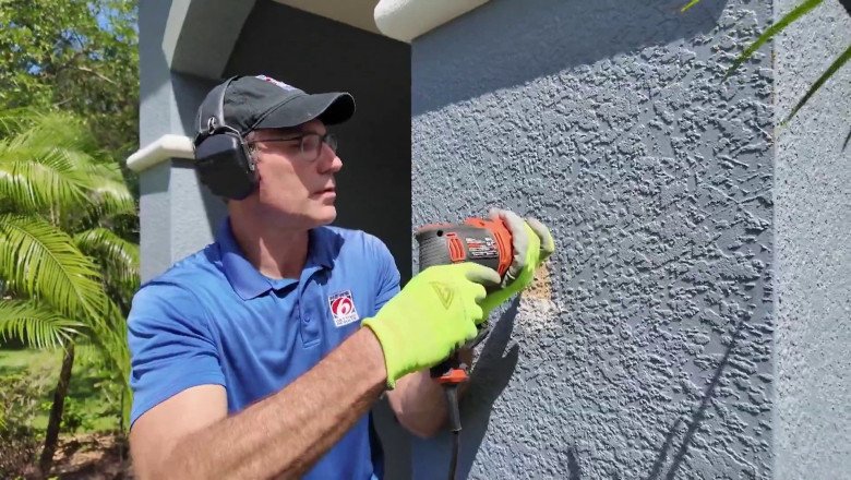 How to put up a flagpole on your concrete block home