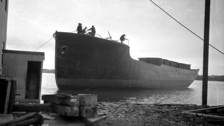 Wreck of ship that sank nearly a century ago found 200 feet underwater