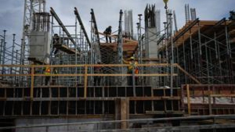 Cities, housing groups want B.C. to launch permanent housing roundtable